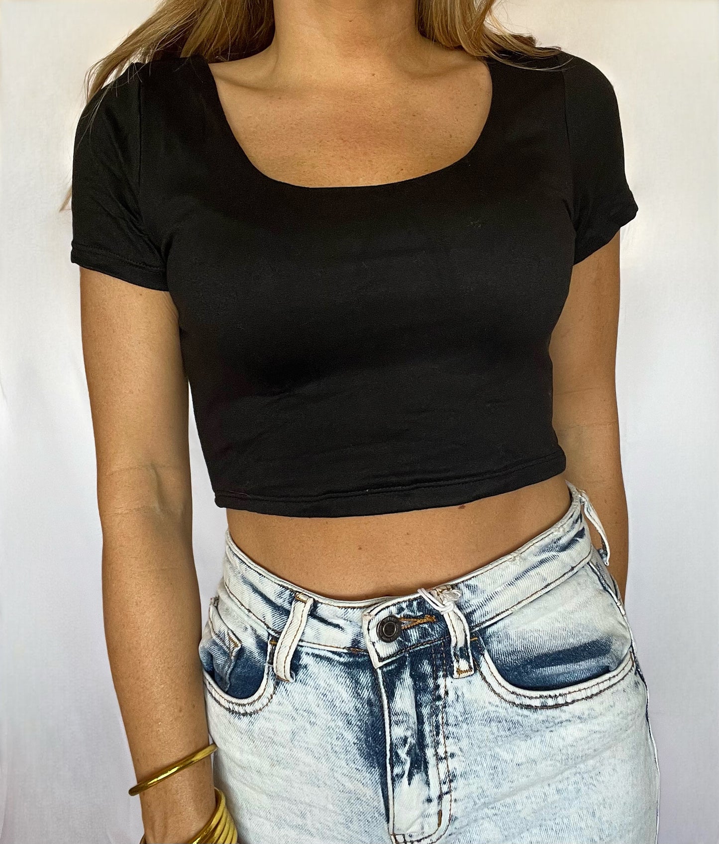 Scoop Neck Crop Tee